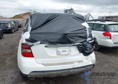 2007 Mercedes-Benz Ml 350 4Matic z USA, uszkodzony, nr VIN 4JGBB86E07A294262